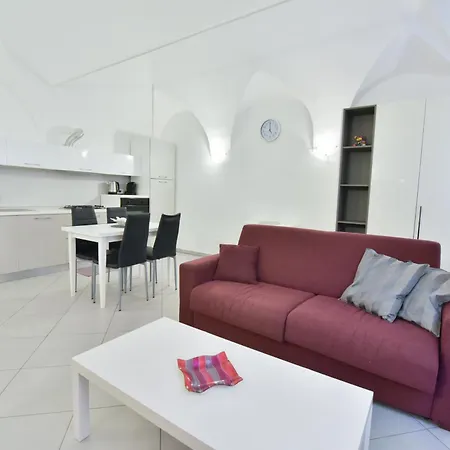 Perla Rossa - Bilocale In Centro A Due Passi Dal Mare Apartment *