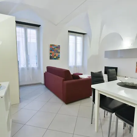 Apartment Perla Rossa - Bilocale In Centro A Due Passi Dal Mare